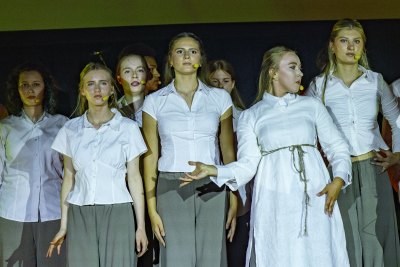 Tarptautinis miuziklas „Kol žodis gyvas...“